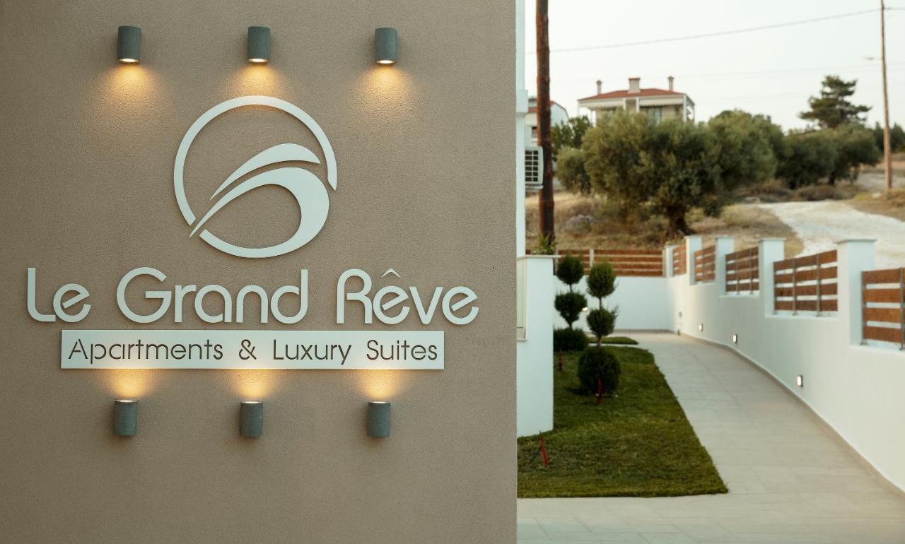 Le Grand Rêve Aparthotel Gerakini Exterior foto